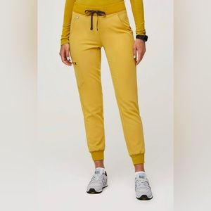 Figs Light Gold XS Zamora